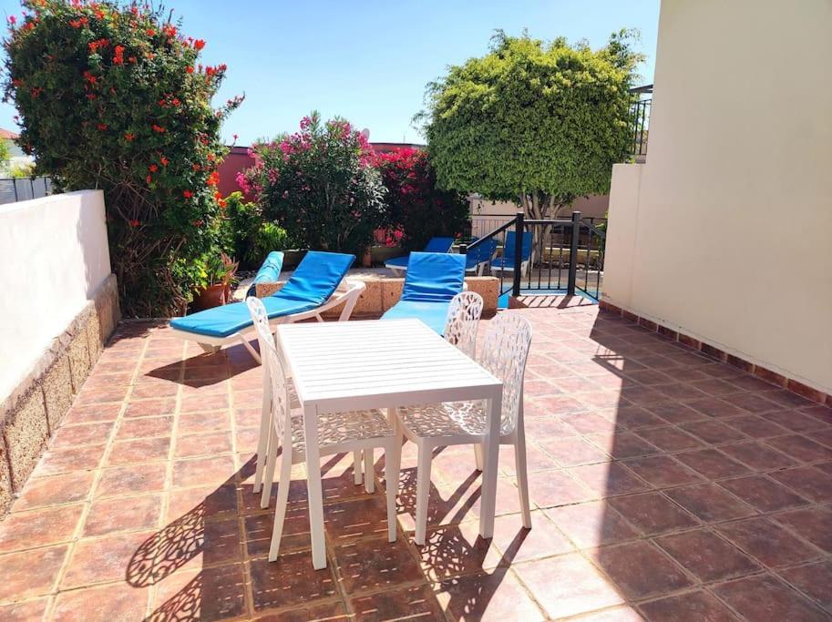 Private Pool 'Villa Vibe Tenerife' Sunset & Ocean View Chayofa Екстериор снимка