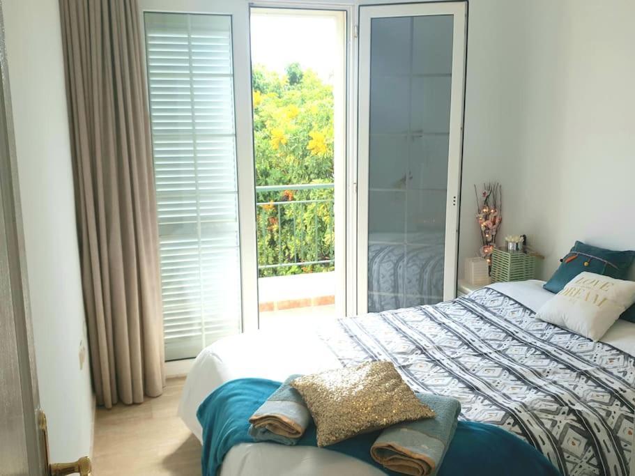 Private Pool 'Villa Vibe Tenerife' Sunset & Ocean View Chayofa Екстериор снимка